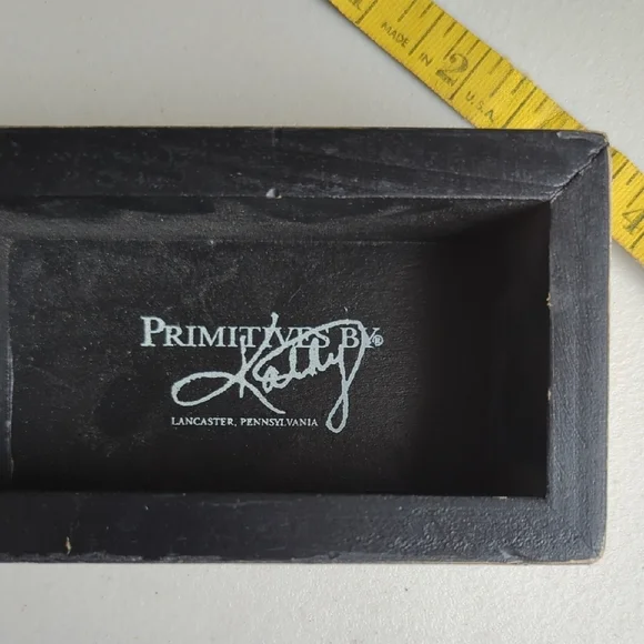 Black and White Decorative Sign - Picture 4 of 4